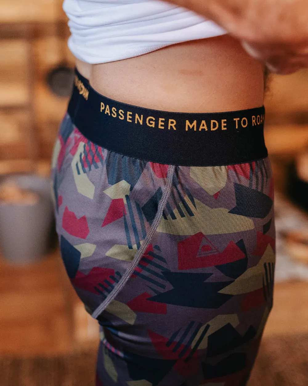 Floris van Bommel Pants|Activewear>Venture Recycled Base Layer Legging Charcoal Camo Pattern