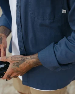 Passenger Shirts|Best Sellers><noscript><img width=