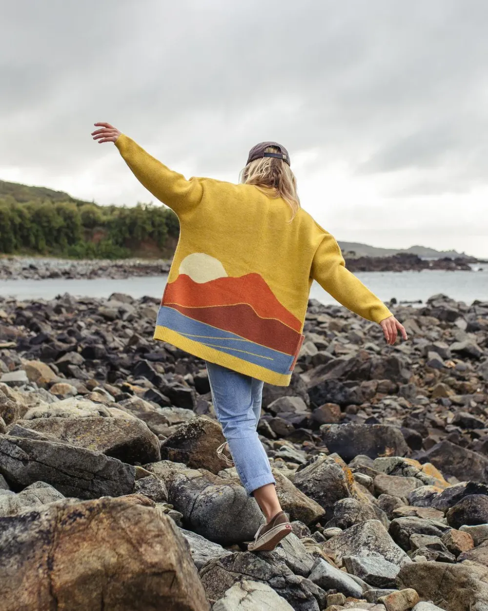 Passenger Knitwear|Best Sellers>Vista Recycled Knitted Cardigan Amber Gold