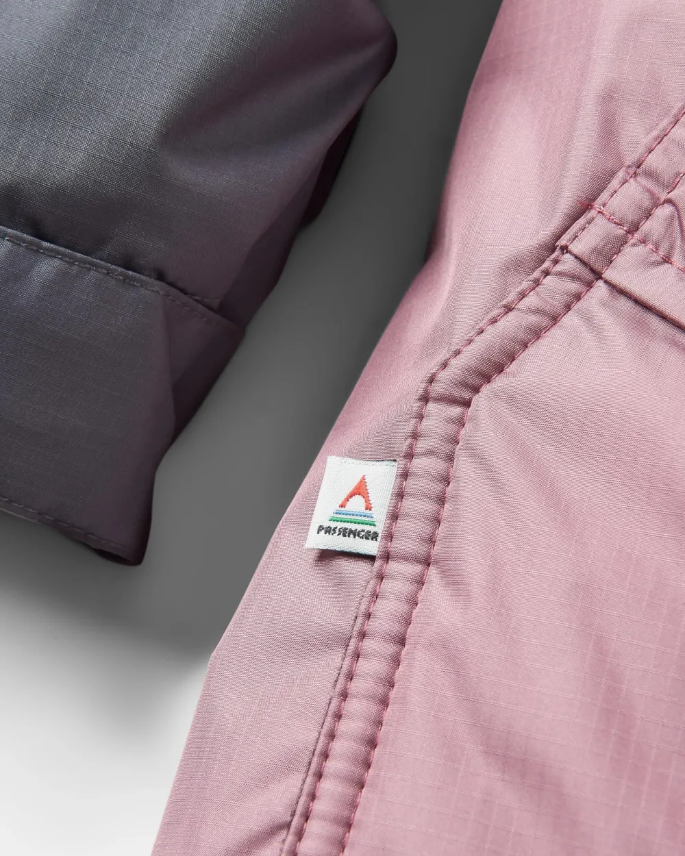 Floris van Bommel Changing Robes & Ponchos>Waves Recycled Sherpa Lined Changing Robe Grape / Charcoal