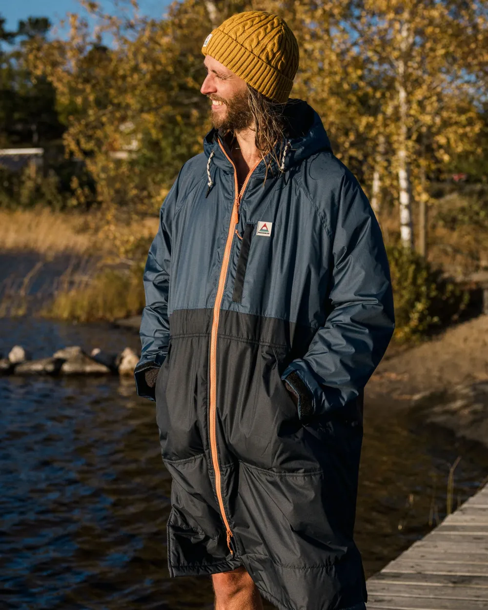 Floris van Bommel Changing Robes & Ponchos|Changing Robes & Surf Ponchos>Waves Recycled Sherpa Lined Changing Robe Dark Denim/ Deep Navy