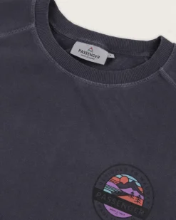 Passenger Hoodies & Sweatshirts><noscript><img width=